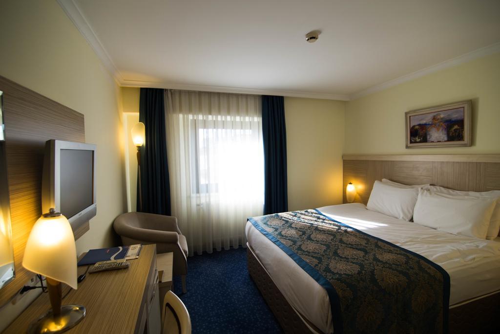 King Hotel Cankaya Ankara Ngoại thất bức ảnh