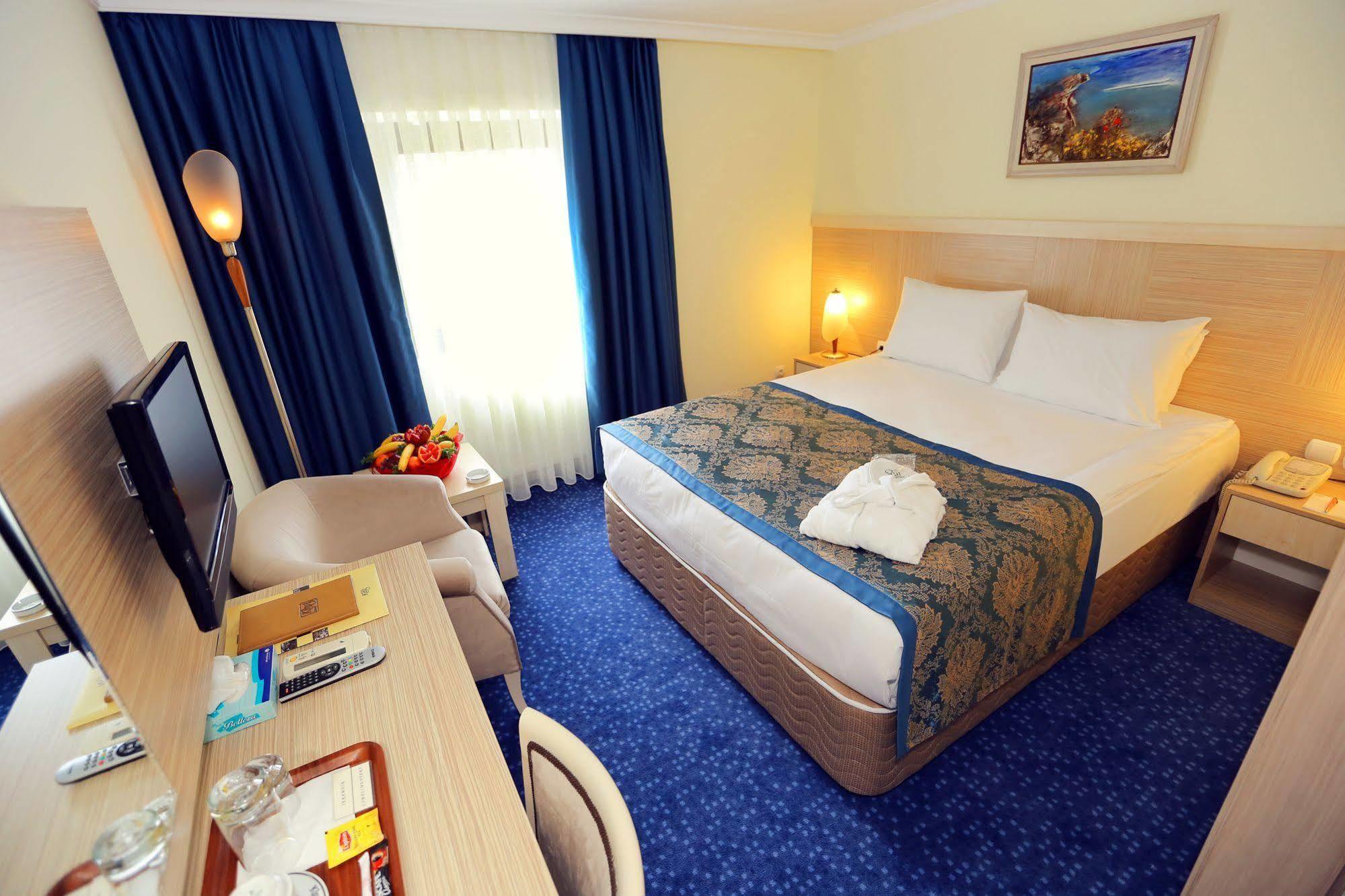 King Hotel Cankaya Ankara Ngoại thất bức ảnh