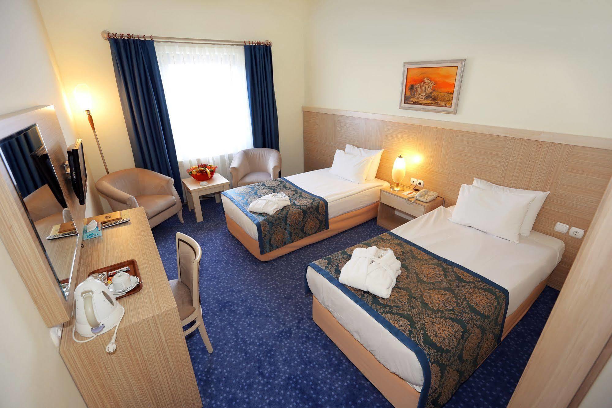 King Hotel Cankaya Ankara Ngoại thất bức ảnh