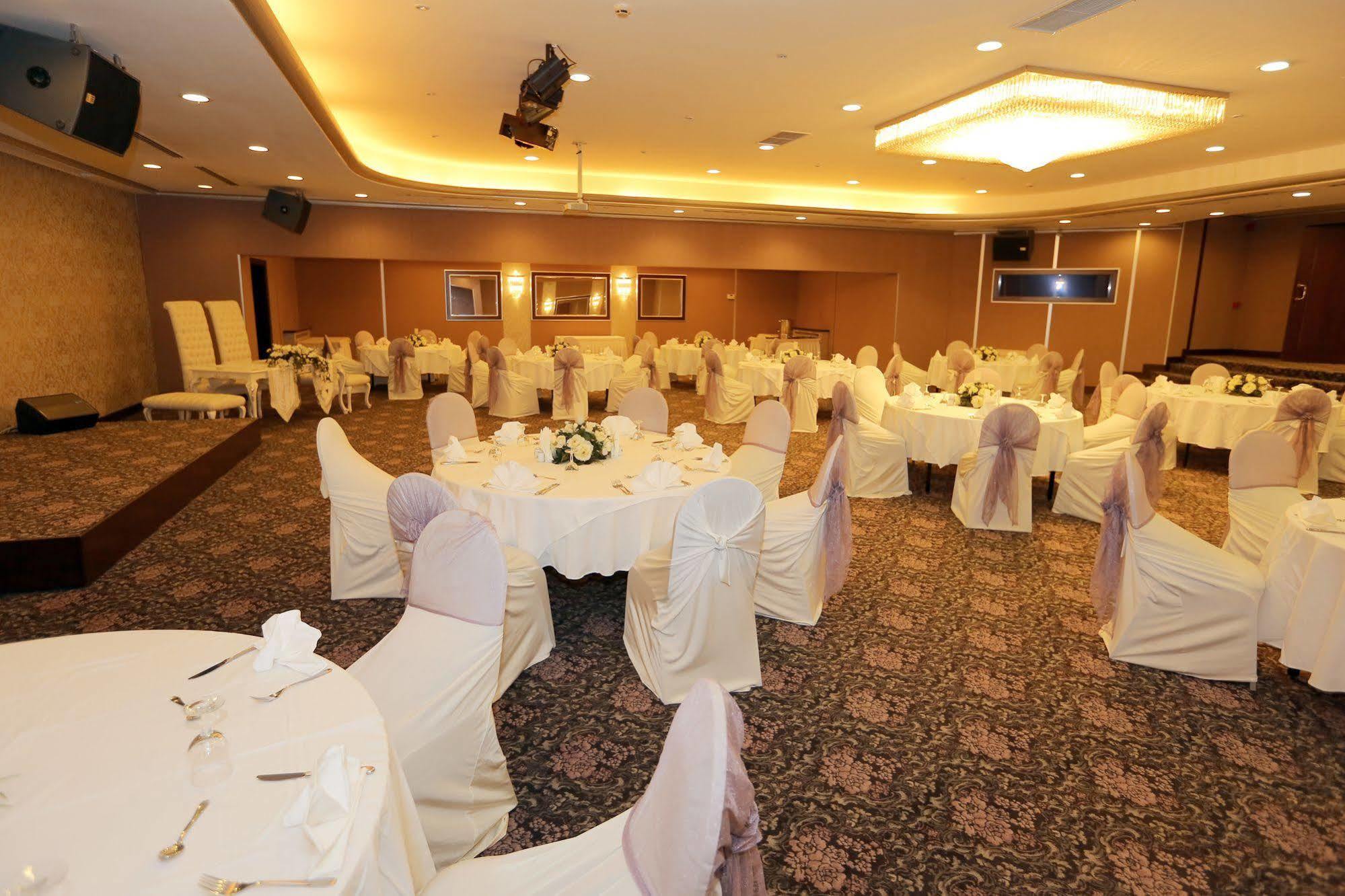 King Hotel Cankaya Ankara Ngoại thất bức ảnh